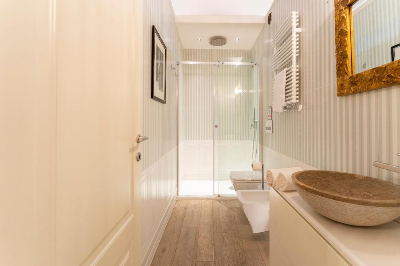 Art Apartment Luxury Sofia Suite Firenze Bagian luar foto
