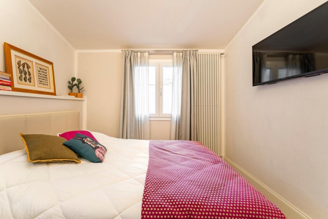 Art Apartment Luxury Sofia Suite Firenze Bagian luar foto